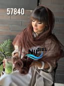 شال تور طرحدار حاشیه عروسکی کد nil57840