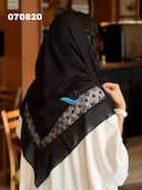 روسری نخ دنیز لمه نگین گیپور کد nil070820
