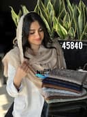 شال کنفی دور ریش لانا کد nil45840