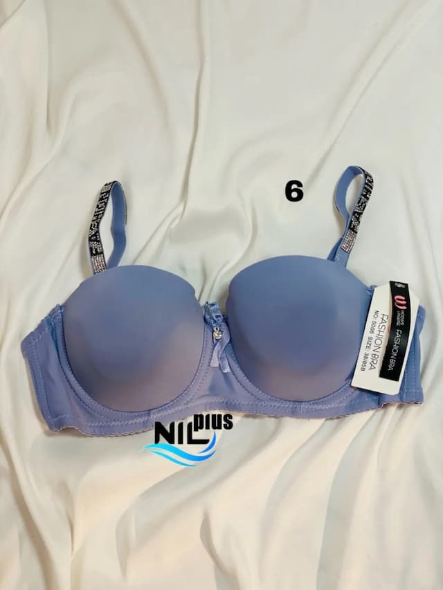 سوتین تک اسفنجی: انتخاب هوشمندانه برای راحتی و زیبایی